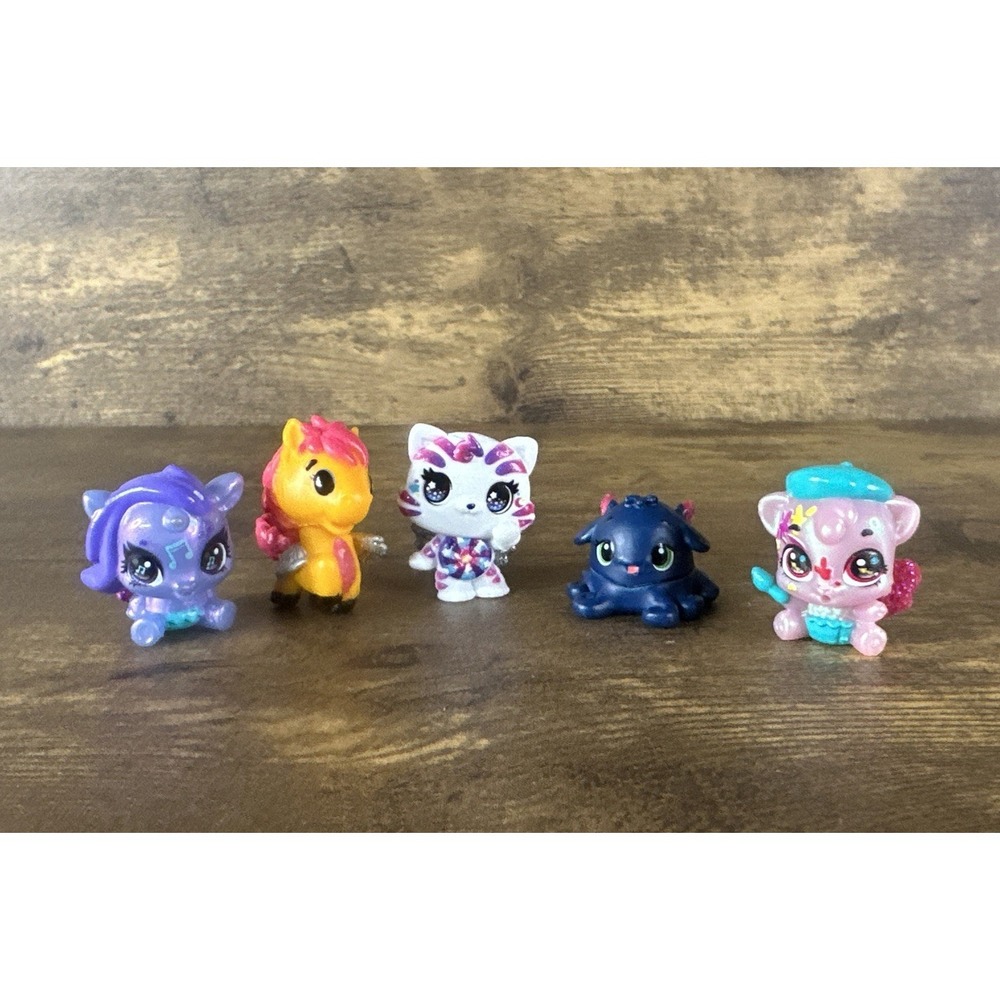 Spin Master Hatchimals CollEGGtibles Bundle Of 5 Mini Figures Fast Safe Shipping